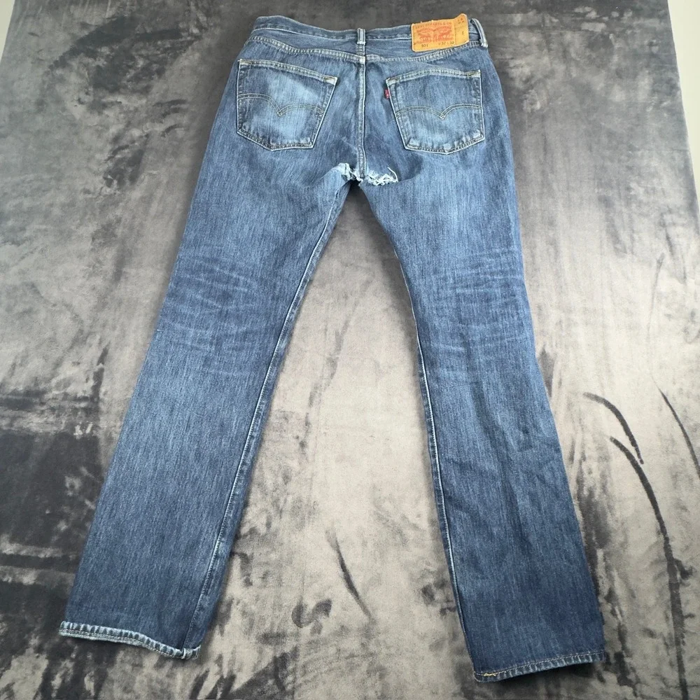 Levi's 501 Original Fit Jeans Mens 32x32 Blue Denim Button Fly Straight Leg
